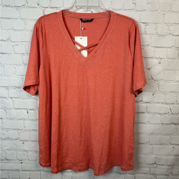 BloomChic Orange Heather Cross Neck Short Sleeve Top Size Large - Picture 2 of 6